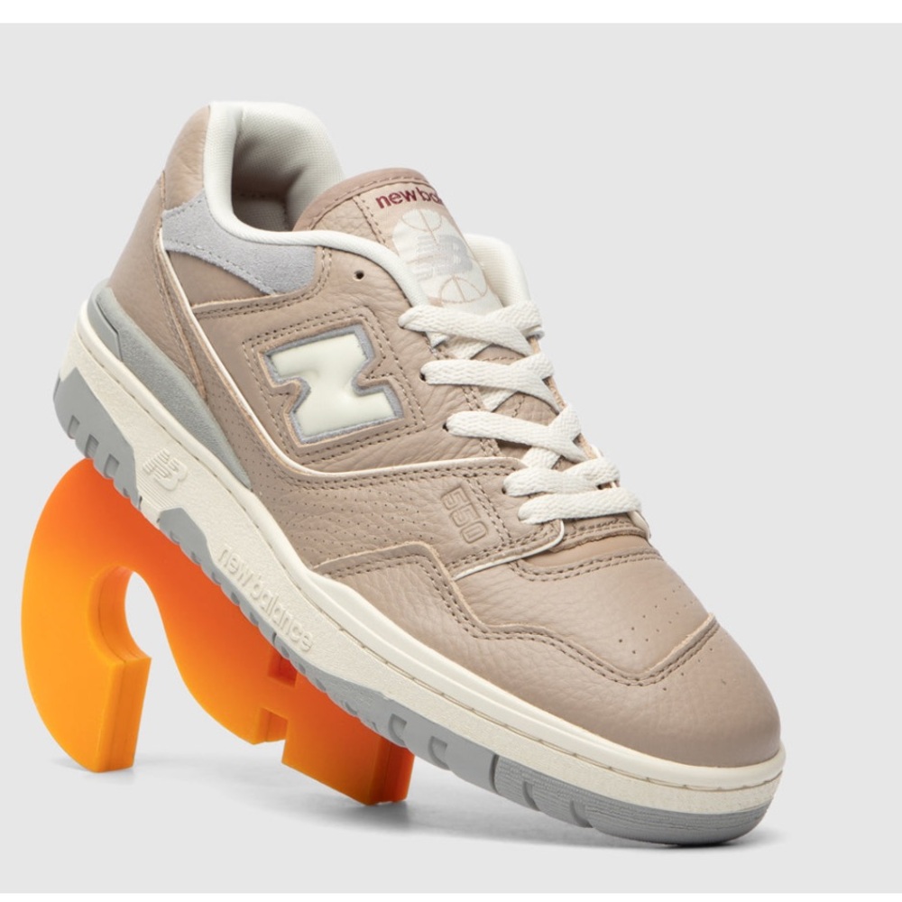 New Balance 550